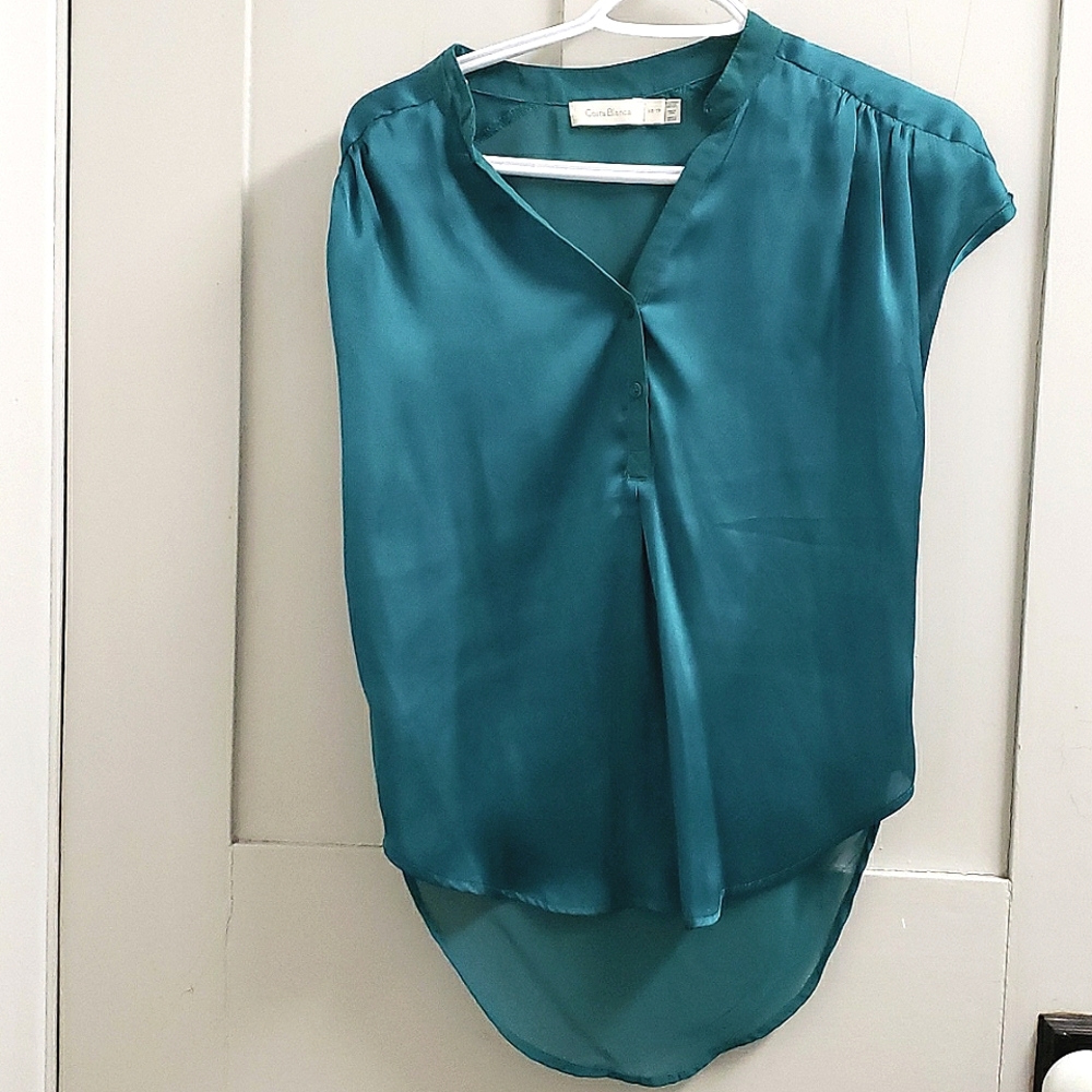 Costa Blanca women's XS emerald green top.
